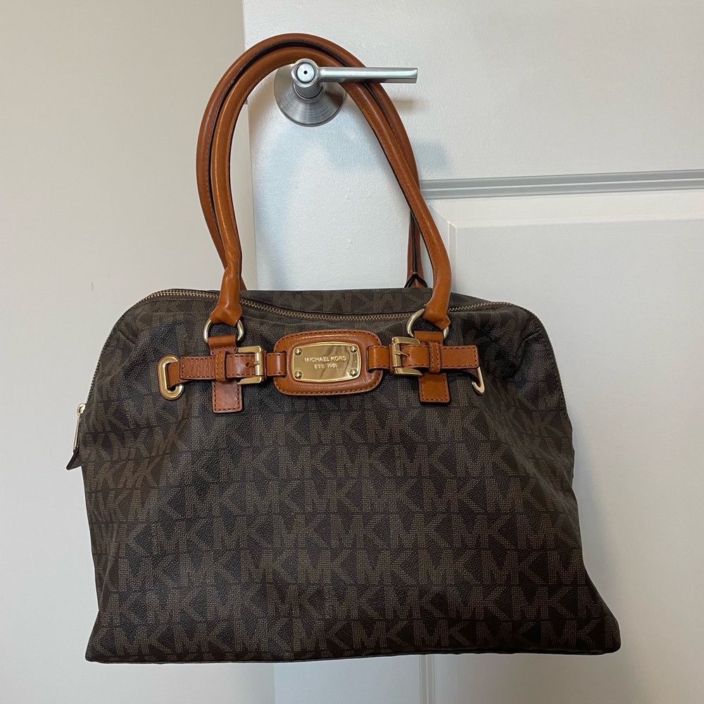 Michael Kors Weekender - Picture 2 of 3